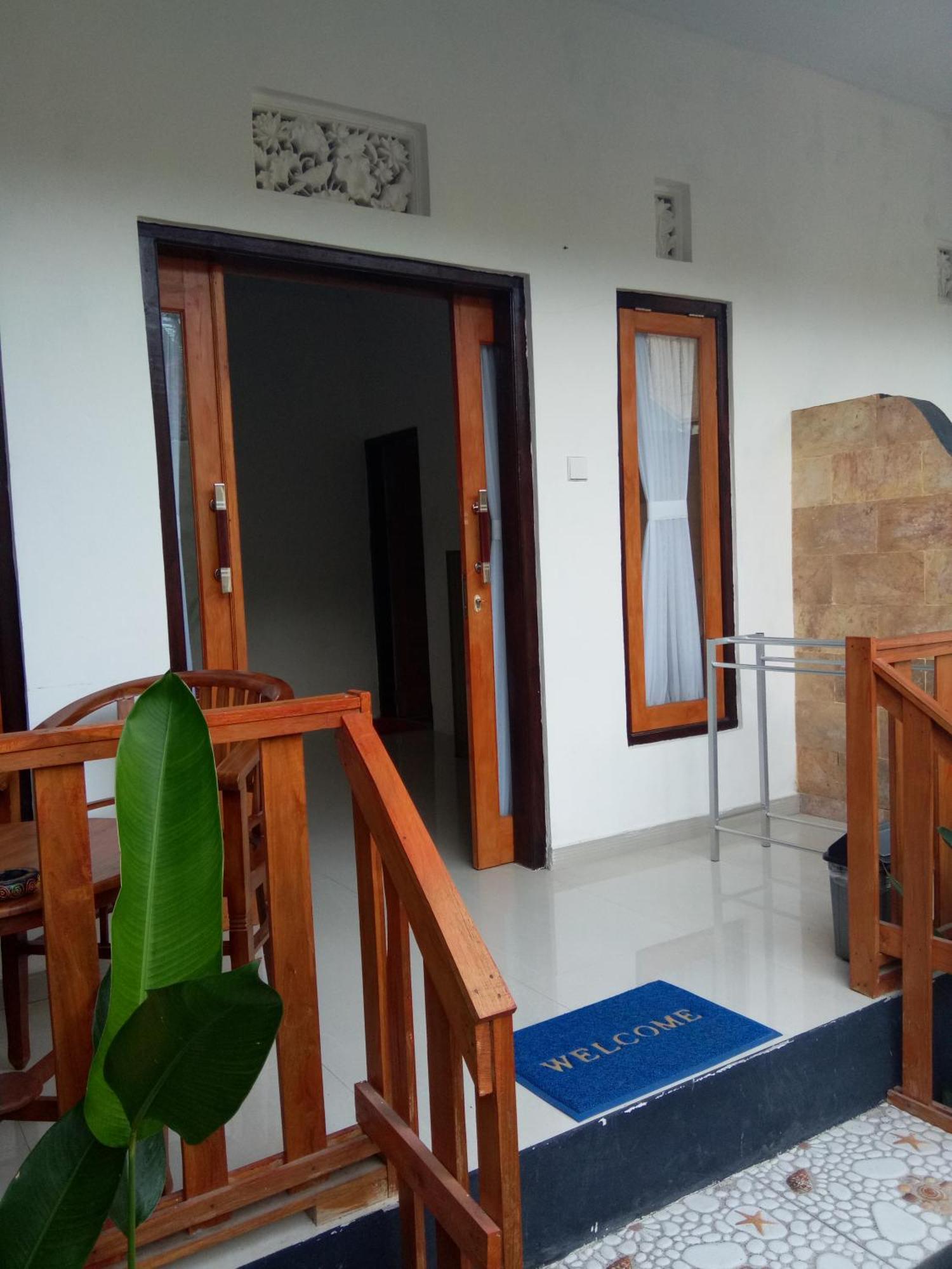 Toyapakeh Bagoesfull Homestay חדר תמונה