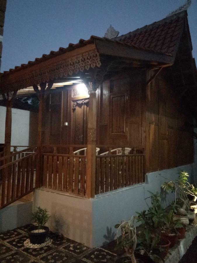 Toyapakeh Bagoesfull Homestay מראה חיצוני תמונה
